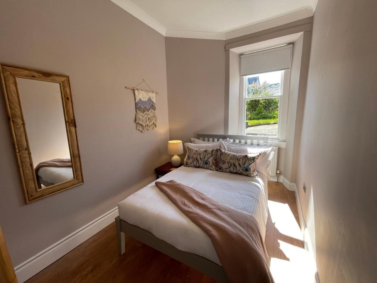 The Old Shop, A Two Bed Flat In Inverkip Village Екстер'єр фото
